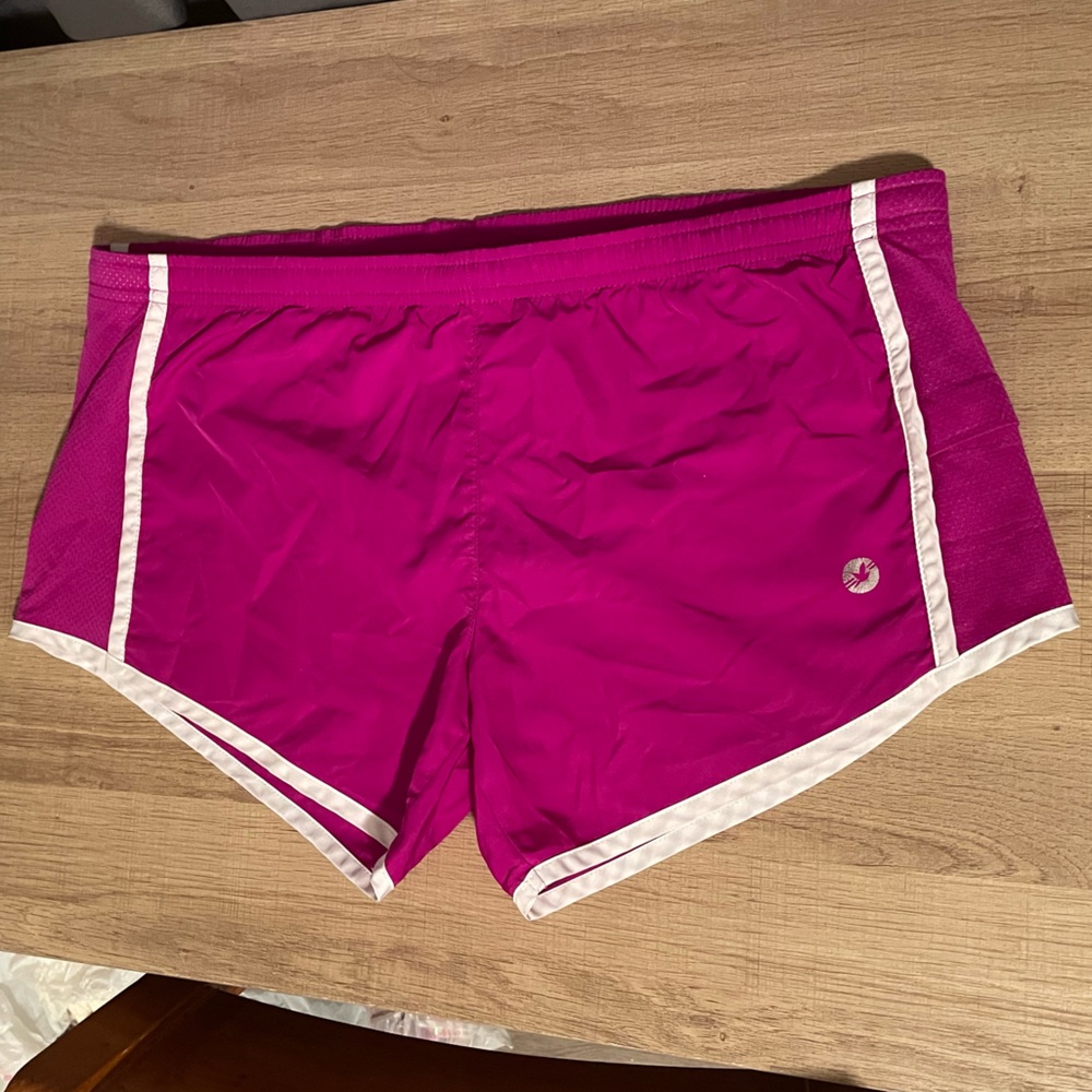 Magenta running shorts